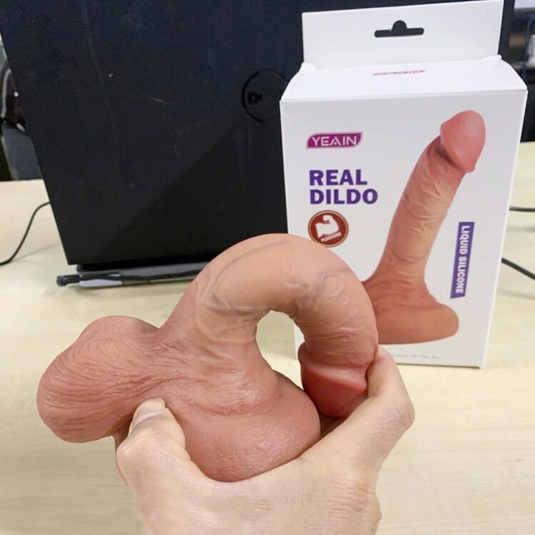 dildo silicon 7 inch Yeain đế hút chân không