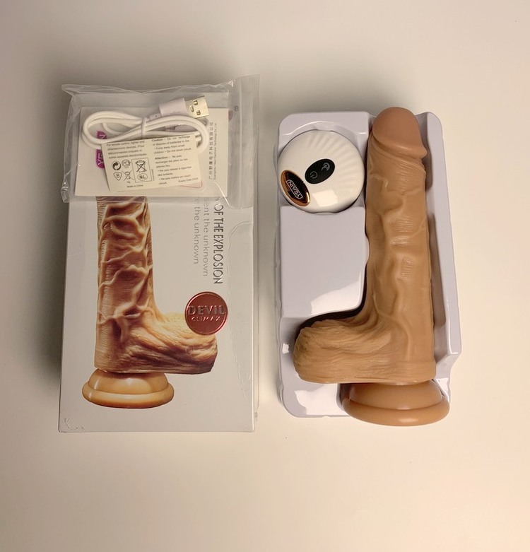 Bao bì dương vật giả YEAIN DEVIL chính hãng