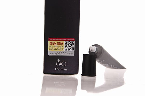 Tuýp kem BlackMan 25g tăng cường máu vào thể hang, hỗ trợ cương cứng và phát triển dương vật tự nhiên.