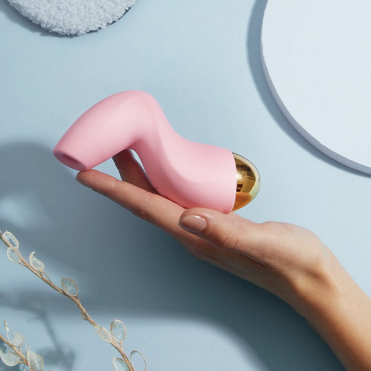 Máy bú mút âm vật Svakom PULSE PURE silicone y tế cao cấp